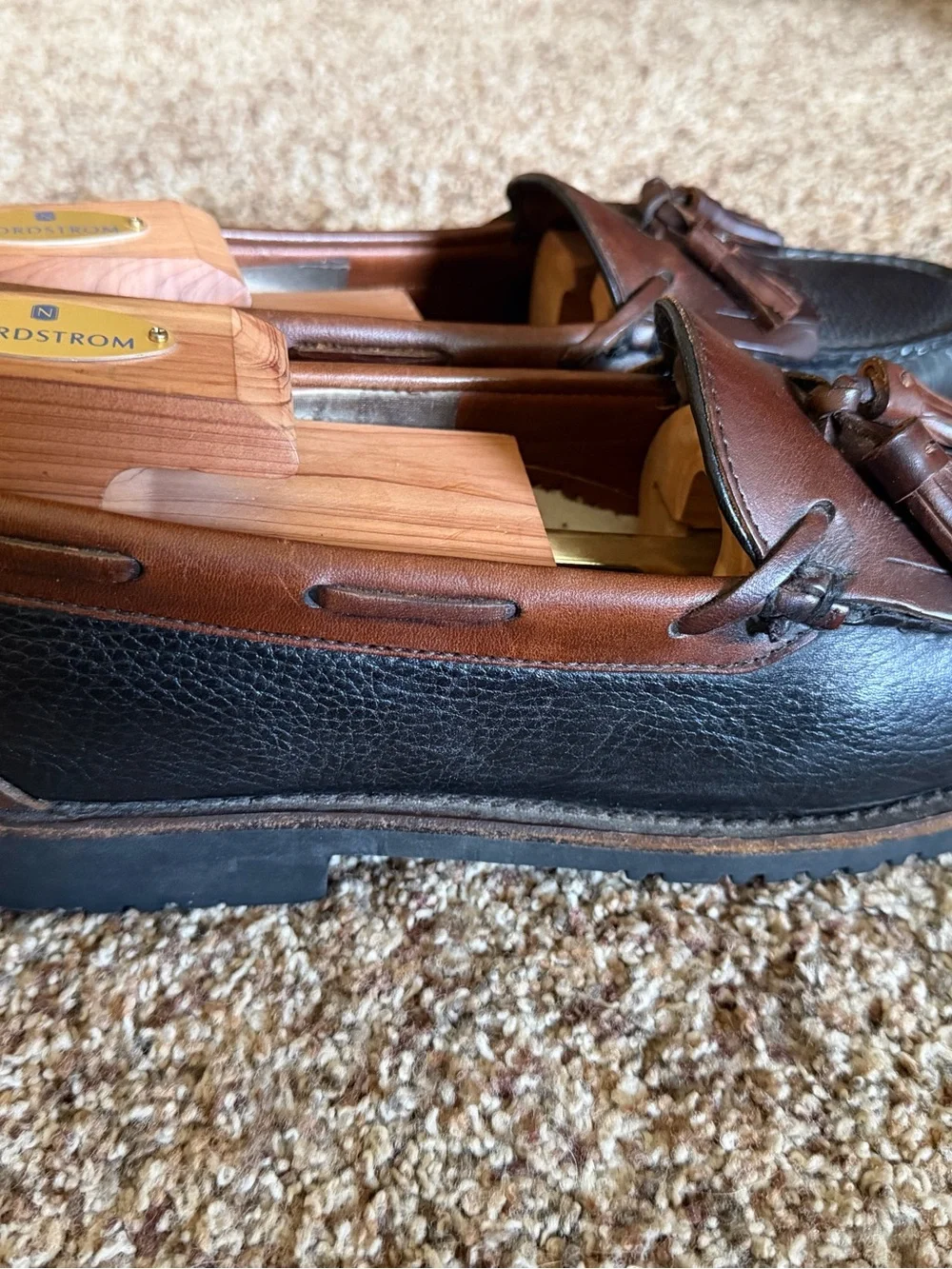 Allen Edmonds Men's Nashua Leather Loafers 11 AAA Preppy Tassel Classic Slip On